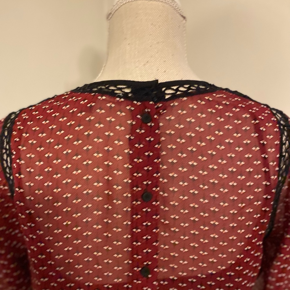 EUC Daniel Rainn Dk Red Chiffon Blouse w Lace Trim - Picture 4 of 9